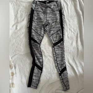 Gray/white/black yoga pants. Never worn. Size medium